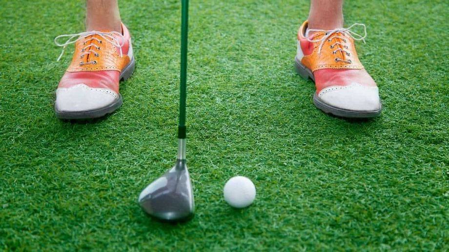 the best spikeless golf shoes for walking