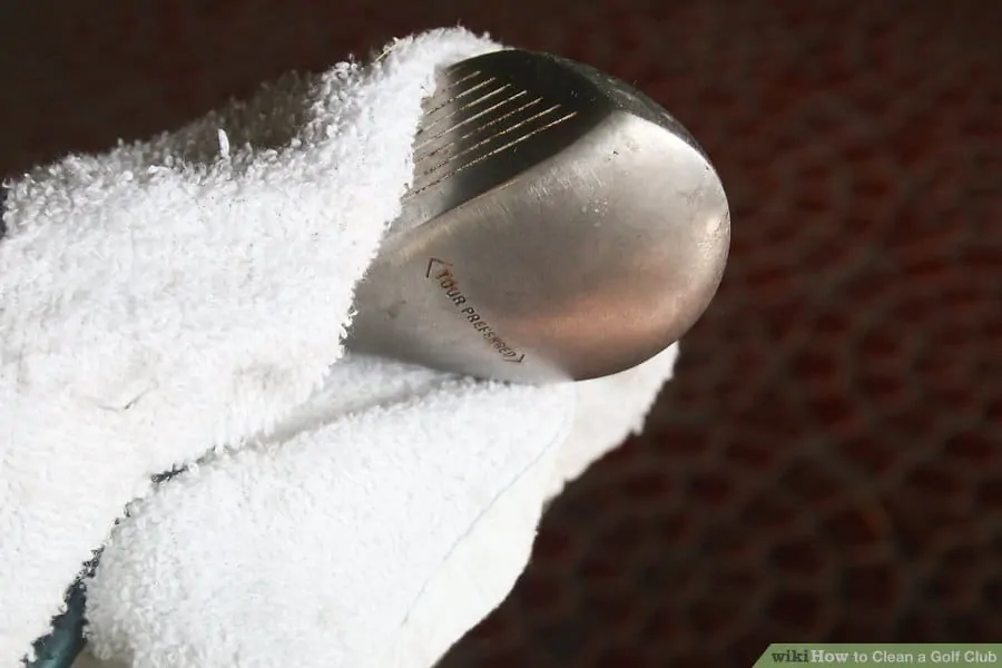 How to clean golf club grips