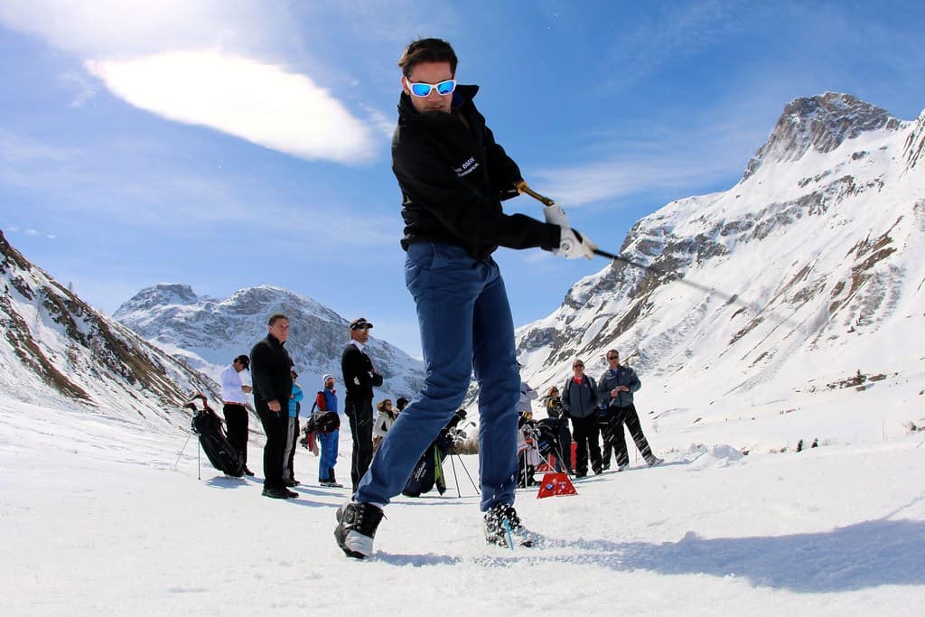 Can You Play Golf In Snow Golfs Hub