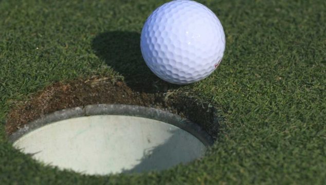 how to put a golf hole in your backyard